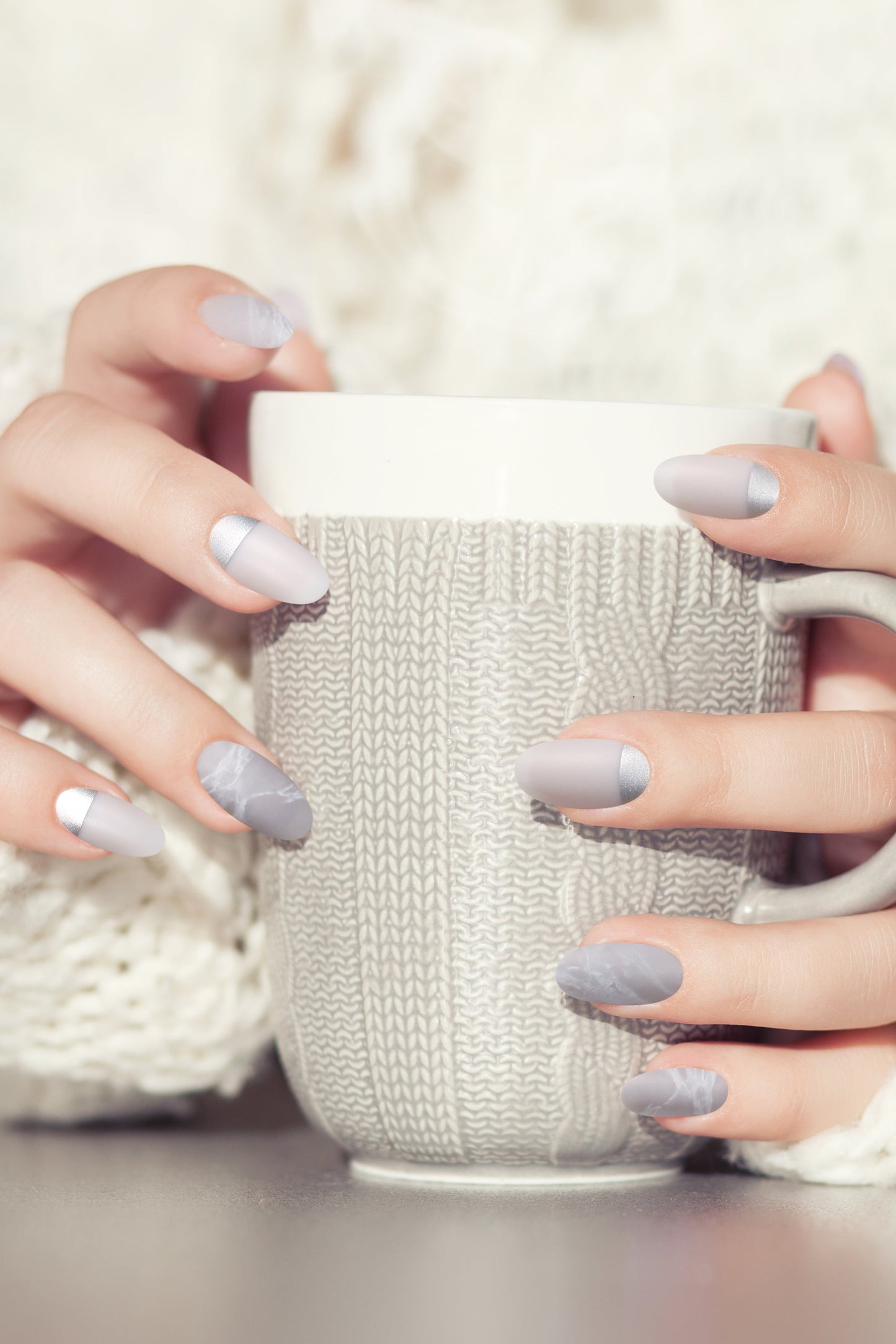 Bonmuz Grace | Soft & Durable Press - On Nails - GloMode