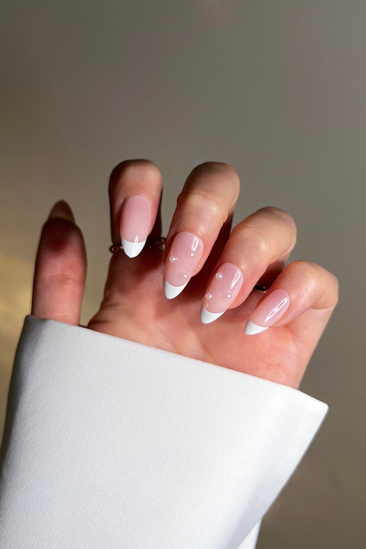 Bonmuz Romantic French | Soft & Durable Press - On Nails - GloMode