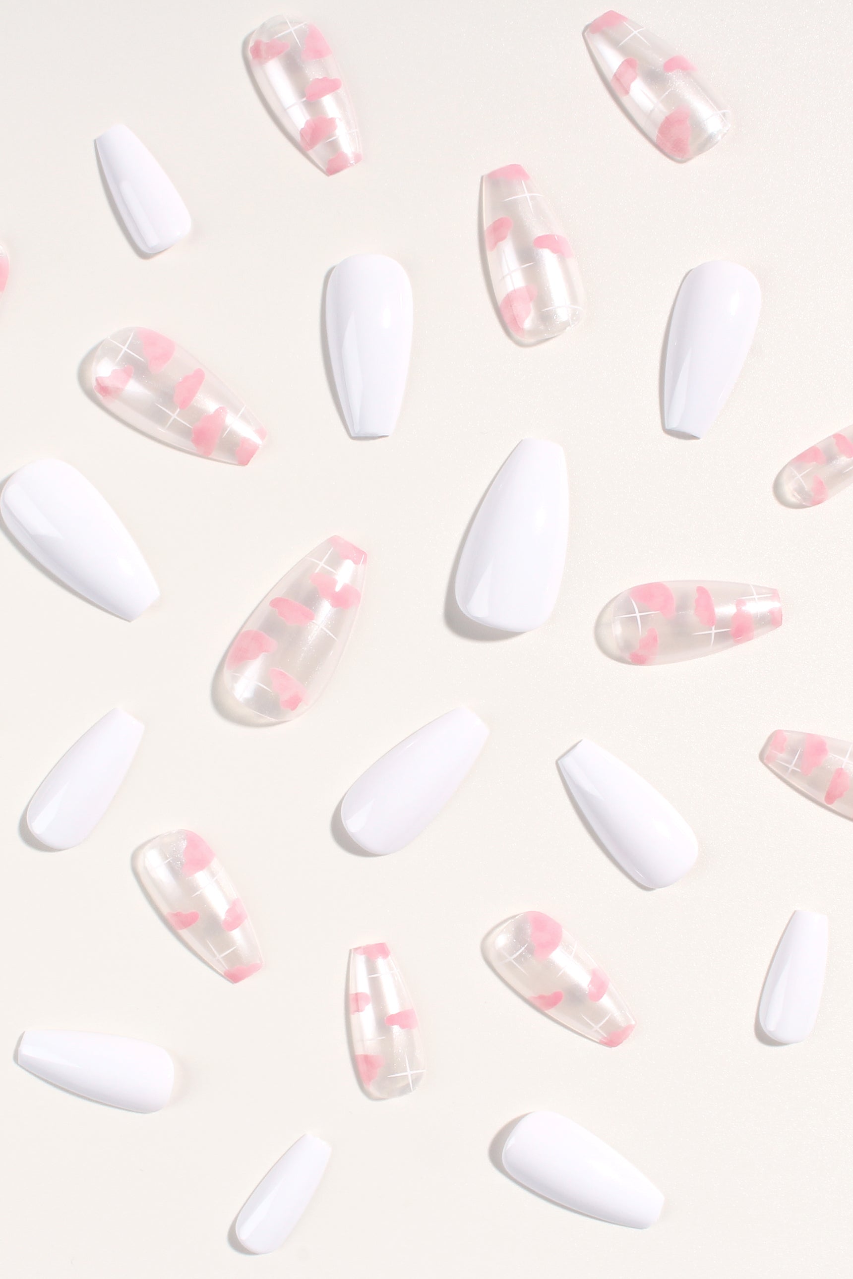 Bonmuz Cloud Waltz | Soft & Durable Press - On Nails - GloMode