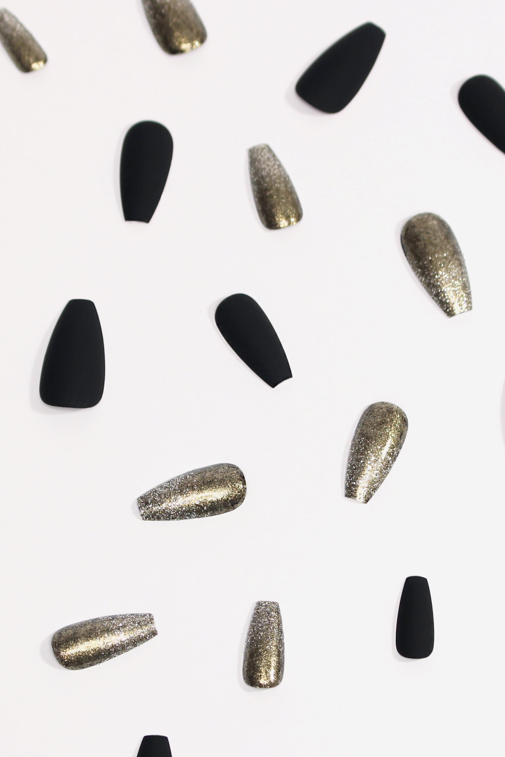 Bonmuz Stella | Soft & Durable Press - On Nails - GloMode