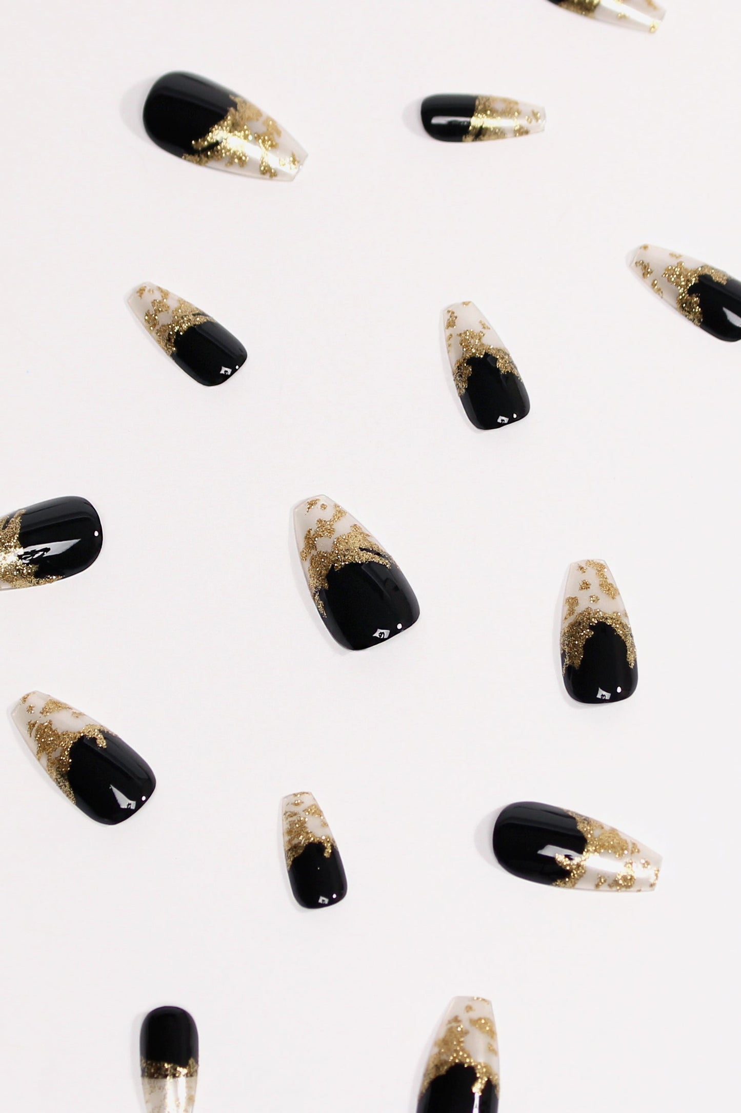 Bonmuz Party Sparkle | Soft & Durable Press - On Nails - GloMode