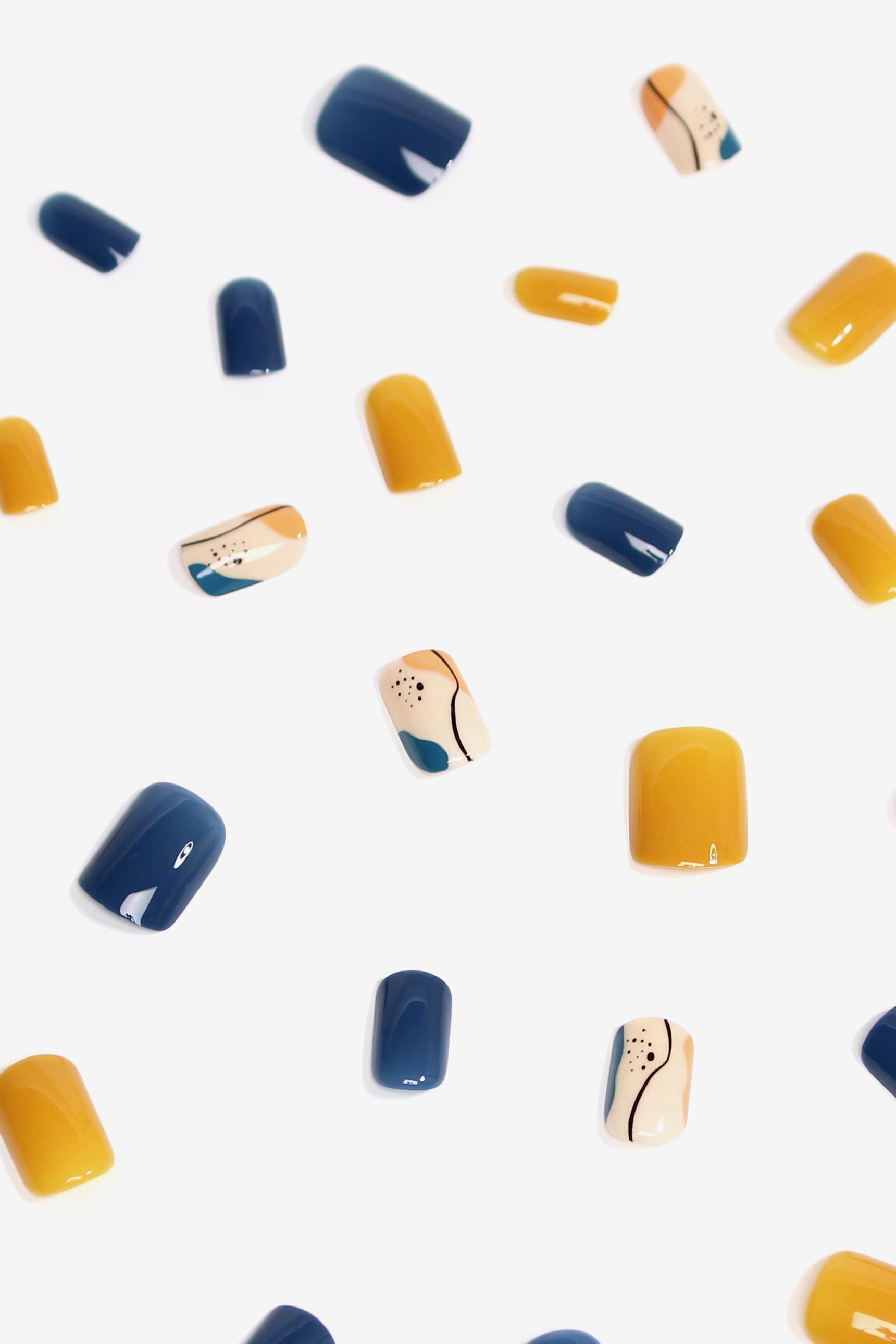 Bonmuz Tangerine Garden | Soft & Durable Press - On Nails - GloMode