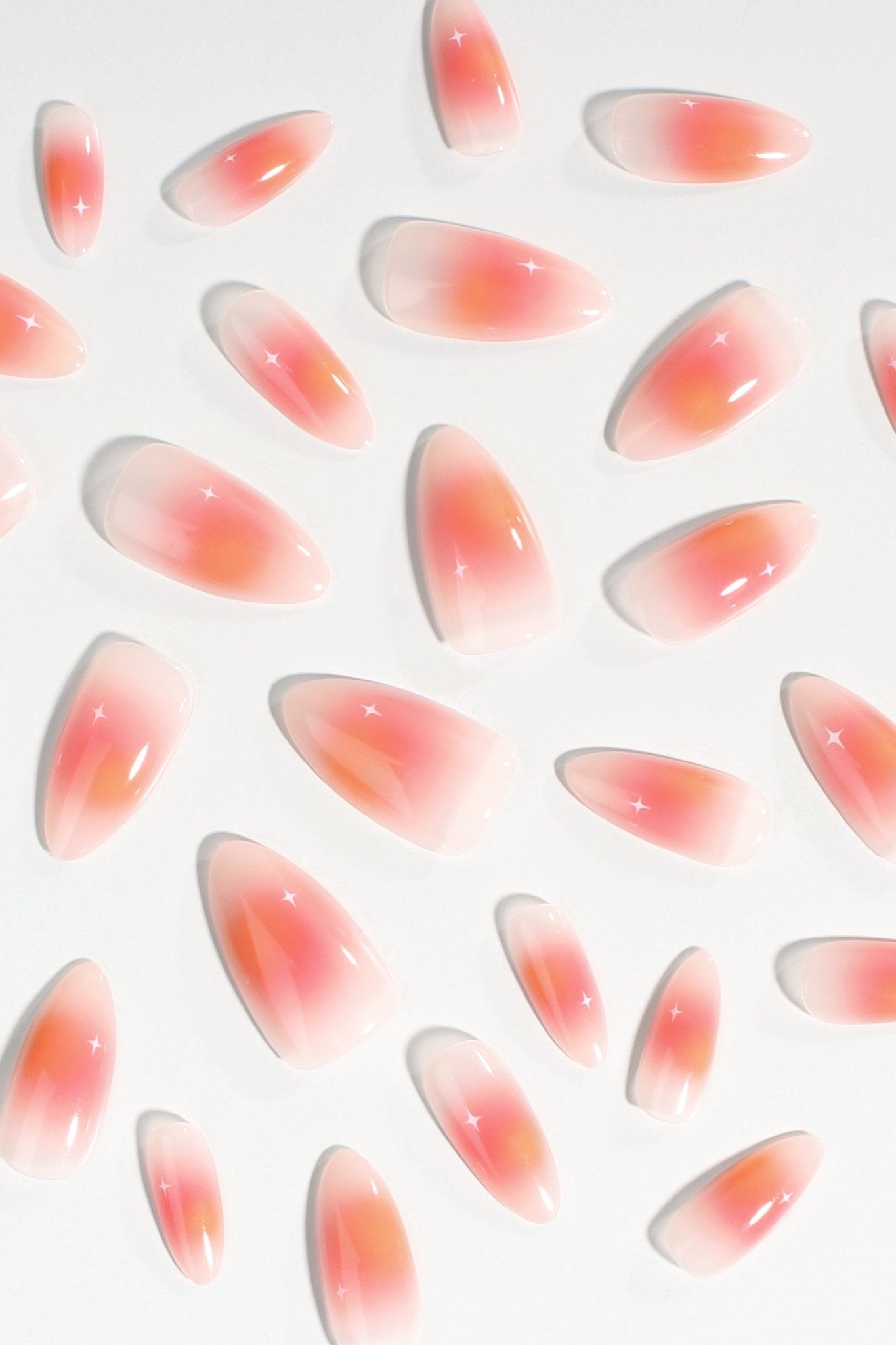 Bonmuz Coral Sunset | Soft & Durable Press - On Nails - GloMode