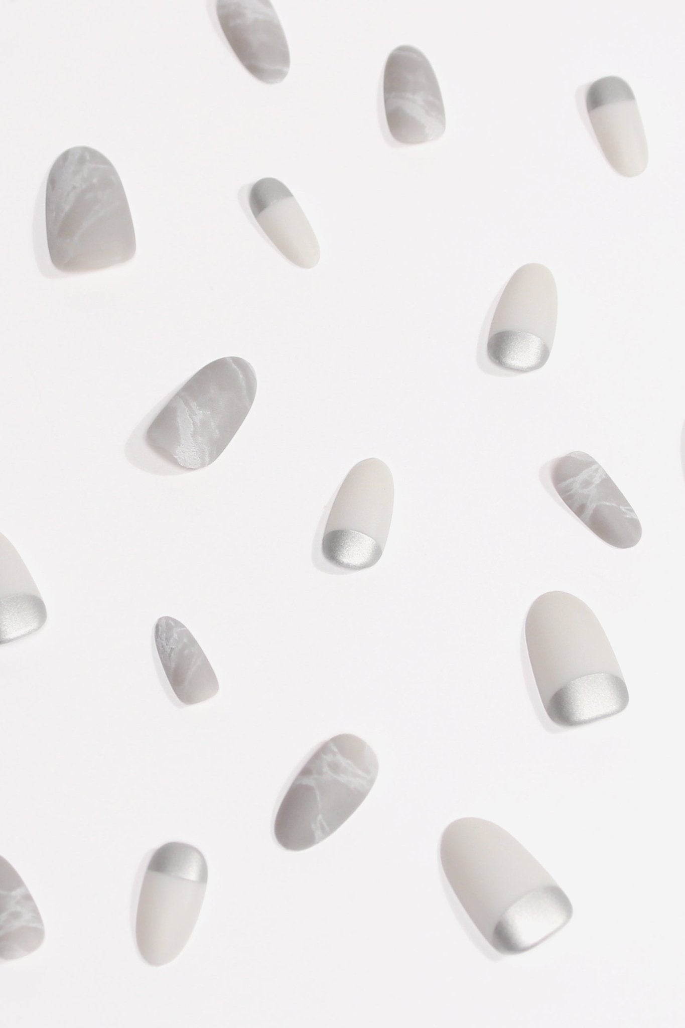 Bonmuz Grace | Soft & Durable Press - On Nails - GloMode