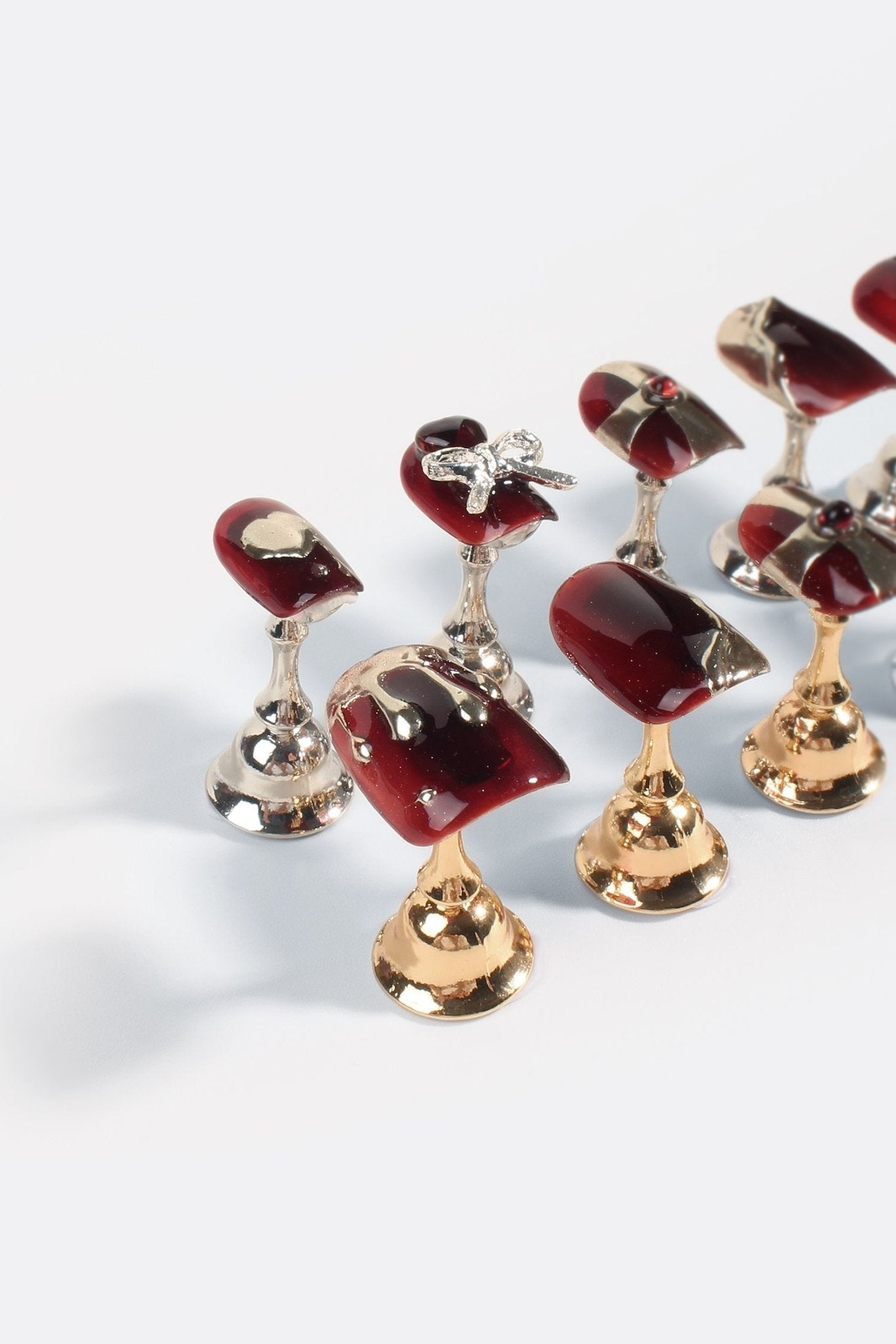 Bonmuz Maroon Castle | Pro Handmade Gel Nails - GloMode