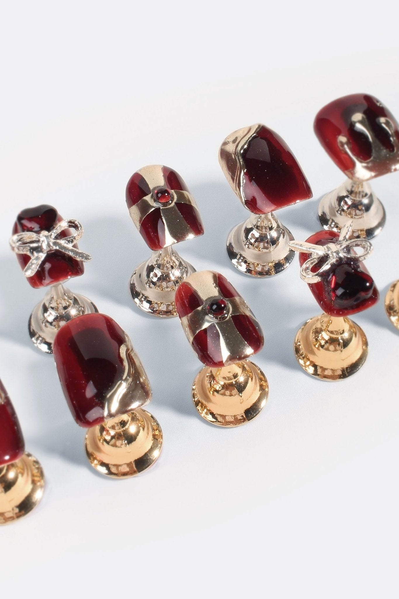 Bonmuz Maroon Castle | Pro Handmade Gel Nails - GloMode