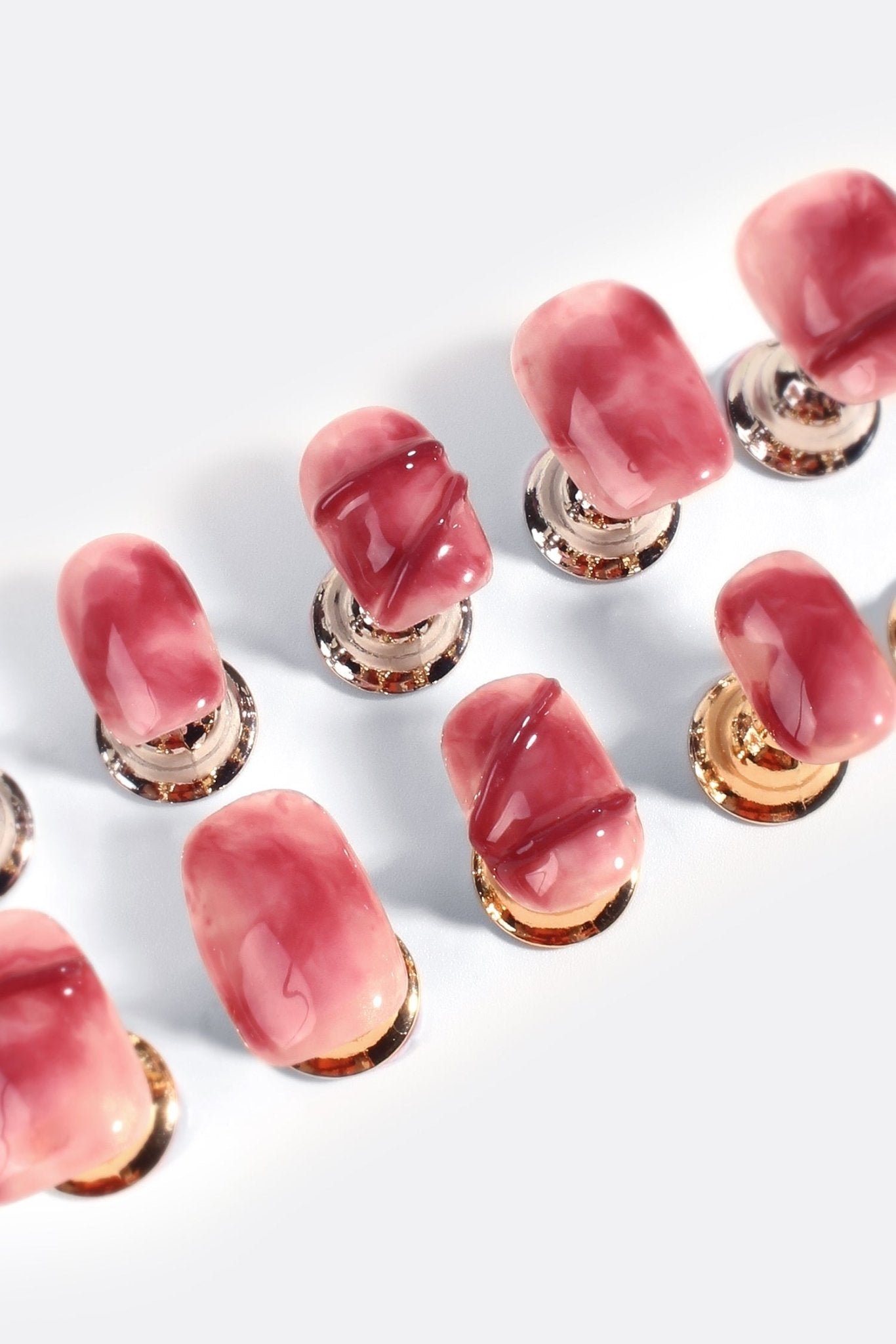 Bonmuz Vintage Garnet | Pro Handmade Gel Nails - GloMode